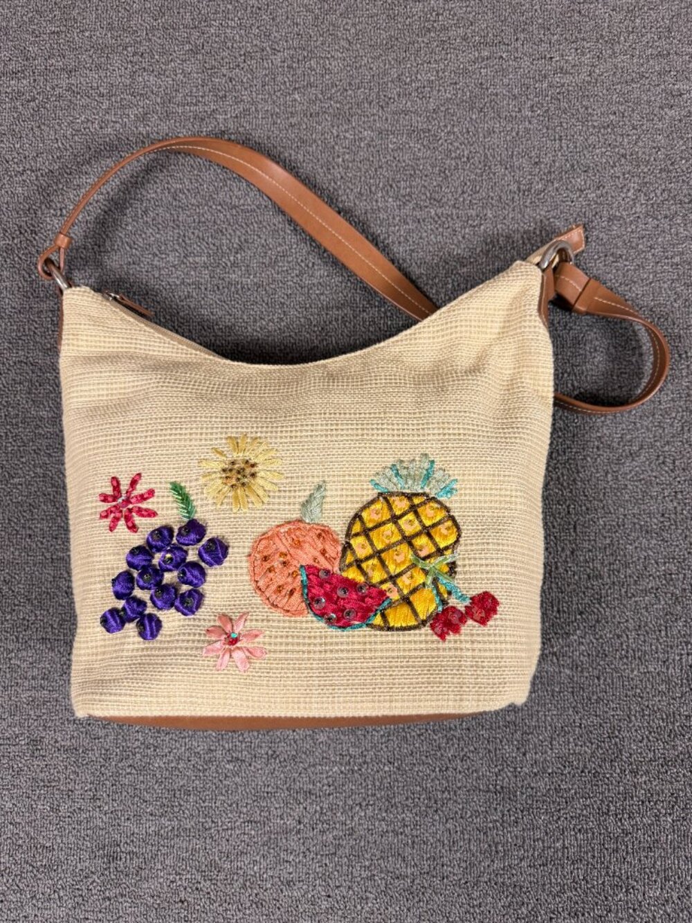 Viral Style Dimensional Fruit Shoulder Bag Colorful Embellished Statement Purse - Picture 6 of 7